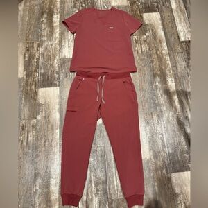 Figs Scrub Set. Dark Cherry